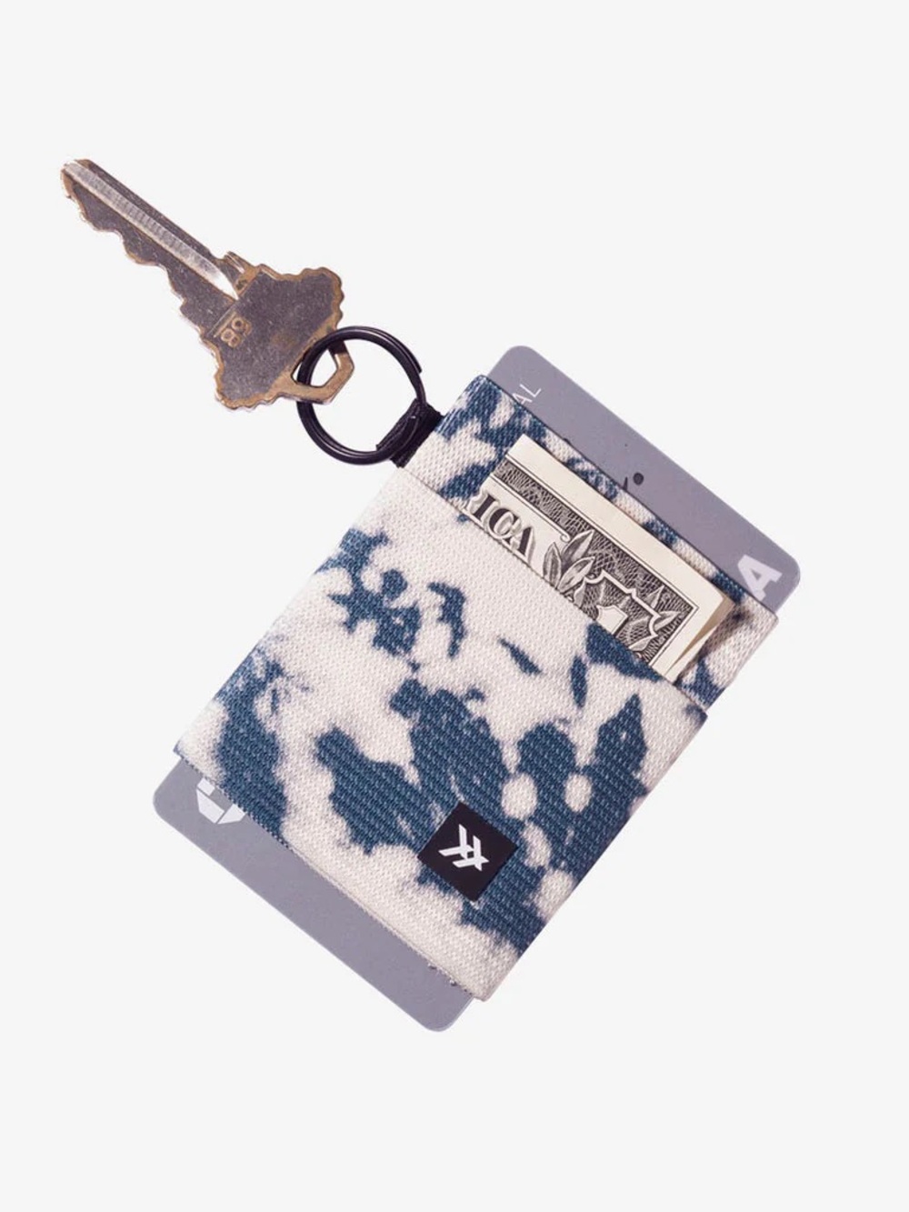 NWT Thread Elastic Wallet in Bodhi blue cream tie dye